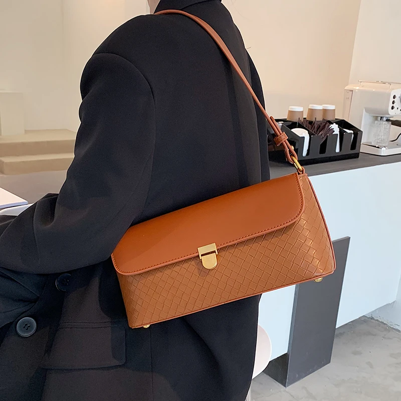 

с досавкой Small Weave PU Leather Flap Bags 2020 Classic Crossbody Shoulder Handbags Female Branded Women's Trending Hand Bag